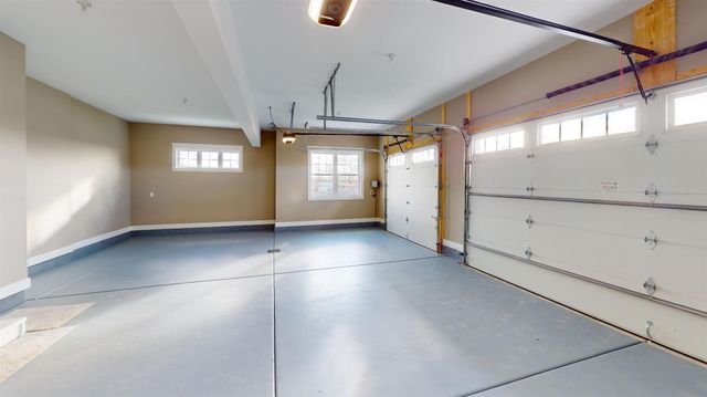 443 Megan Way, Munster, IN 46321