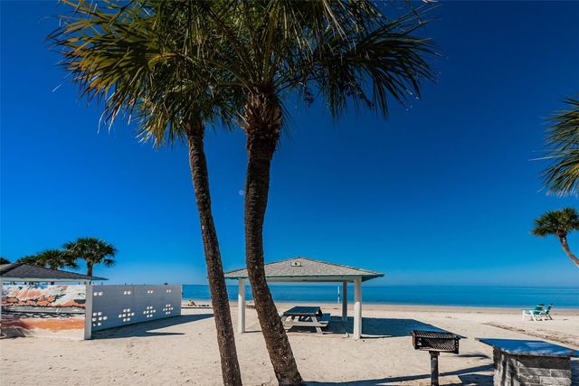 5520 WHITE MARLIN COURT, New Port Richey, FL 34652