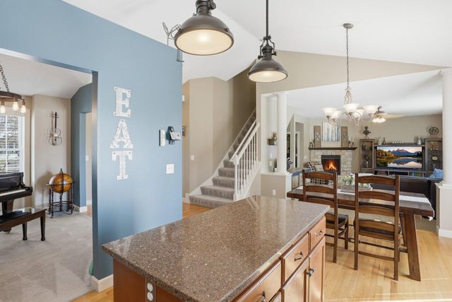 8564 Pine Court, Victoria, MN 55386