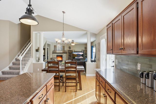 8564 Pine Court, Victoria, MN 55386