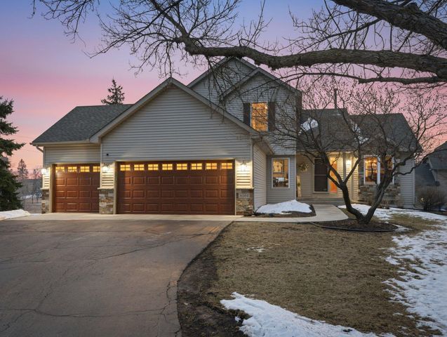 8564 Pine Court, Victoria, MN 55386