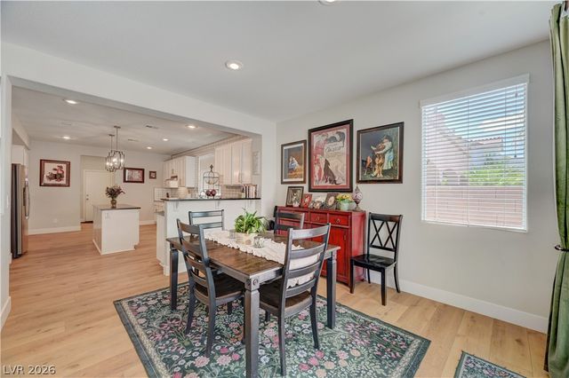 5822 Toofer Winds Court, Las Vegas, NV 89131