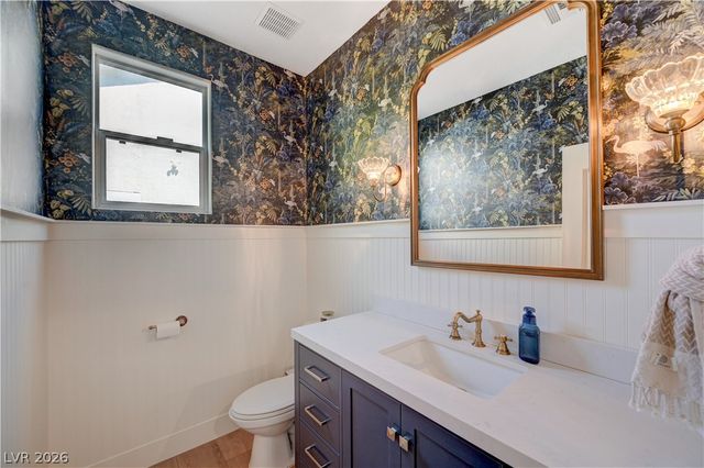 5822 Toofer Winds Court, Las Vegas, NV 89131