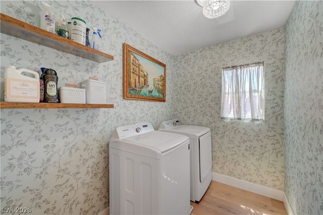5822 Toofer Winds Court, Las Vegas, NV 89131