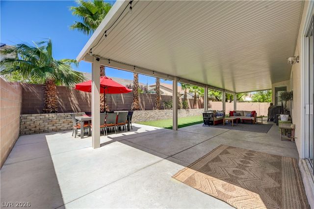 5822 Toofer Winds Court, Las Vegas, NV 89131