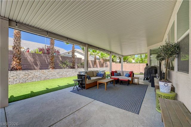 5822 Toofer Winds Court, Las Vegas, NV 89131