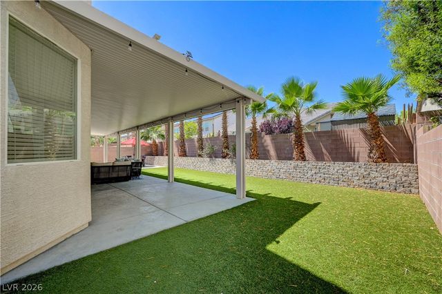 5822 Toofer Winds Court, Las Vegas, NV 89131