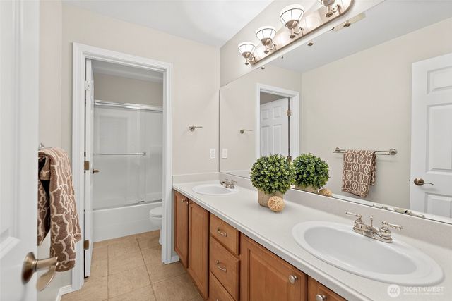 24931 234th Place SE, Maple Valley, WA 98038