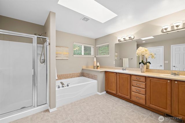 24931 234th Place SE, Maple Valley, WA 98038