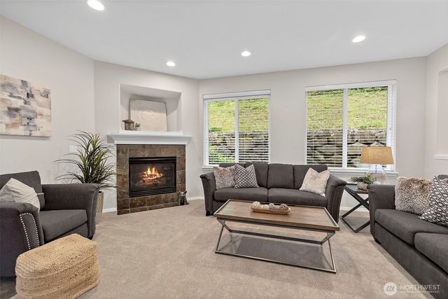 24931 234th Place SE, Maple Valley, WA 98038