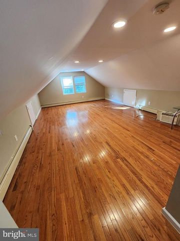 314 WILLIAM ST, Trenton, NJ 08610