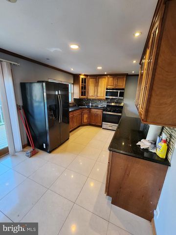 314 WILLIAM ST, Trenton, NJ 08610