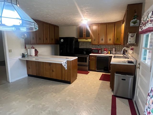 228 Circle Drive, Morehead, KY 40351