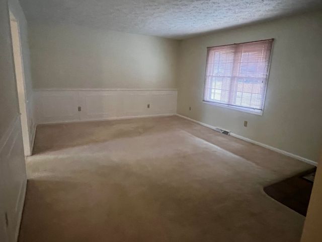 228 Circle Drive, Morehead, KY 40351