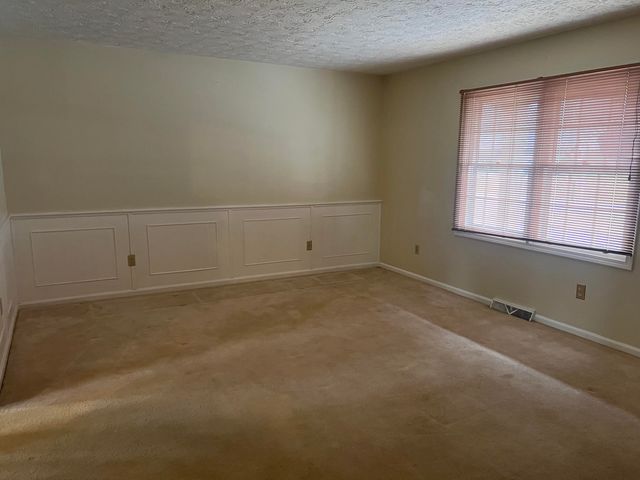 228 Circle Drive, Morehead, KY 40351