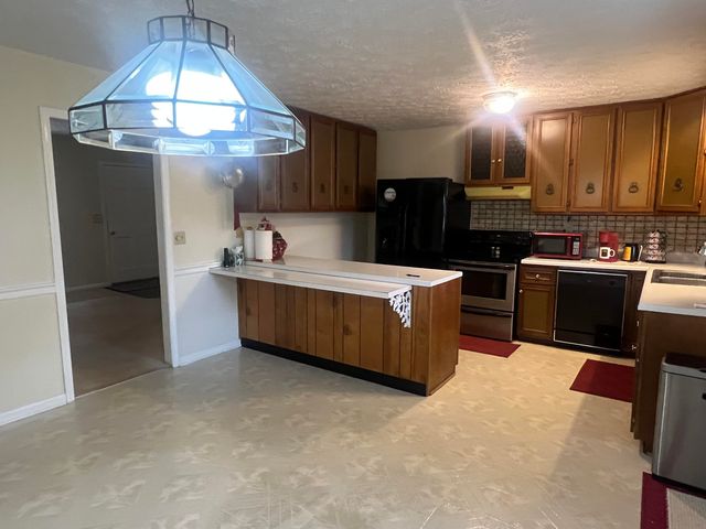 228 Circle Drive, Morehead, KY 40351