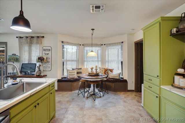 2251 Green Acres Drive, Bokchito, OK 74726