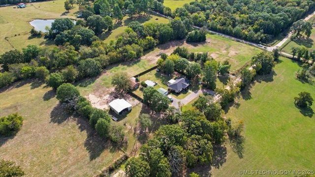 2251 Green Acres Drive, Bokchito, OK 74726