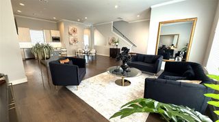 10906 Brookeshire Chase Lane, Houston, TX 77043