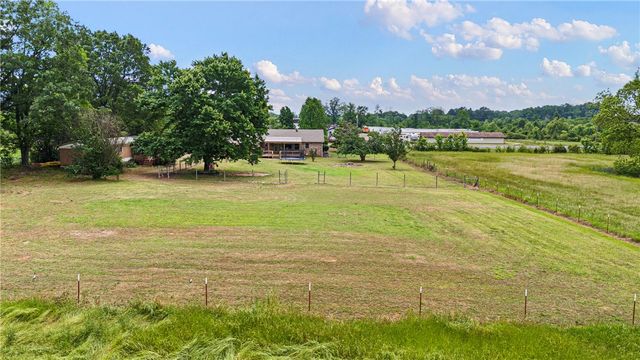 3050 SR 247, Russellville, AR 72802