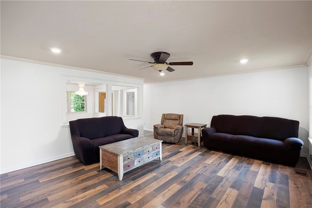 3050 SR 247, Russellville, AR 72802