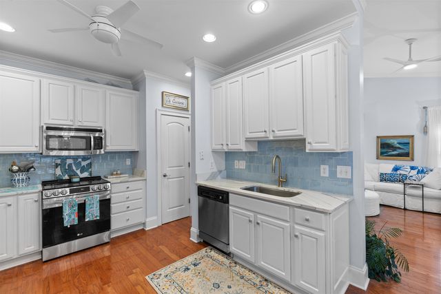 115 Beaufain Ct., Pawleys Island, SC 29585