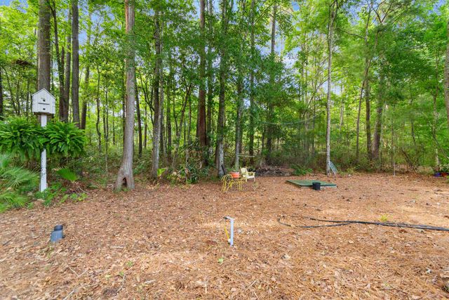 115 Beaufain Ct., Pawleys Island, SC 29585