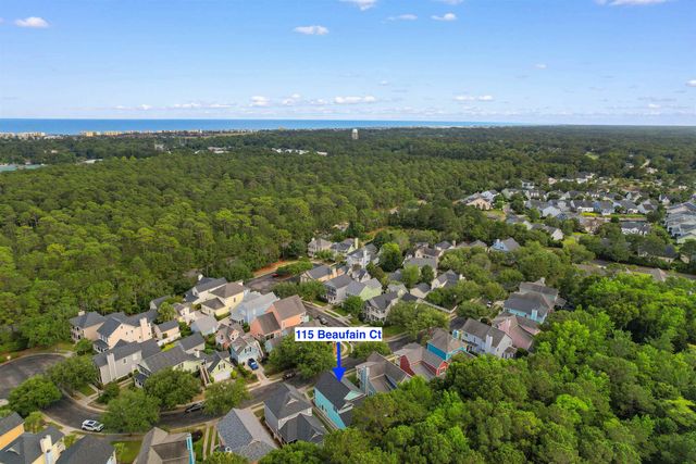 115 Beaufain Ct., Pawleys Island, SC 29585