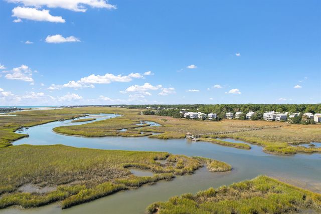 115 Beaufain Ct., Pawleys Island, SC 29585