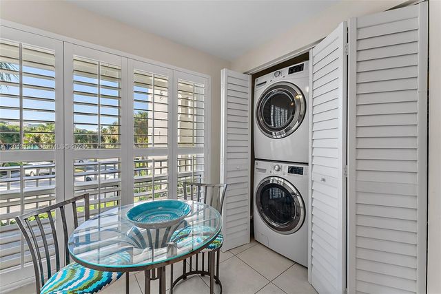 145 NE Edgewater Dr 4105, Hutchinson Island, FL 34996
