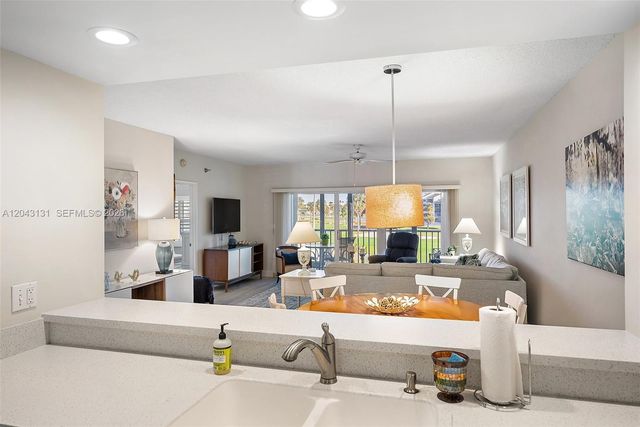 145 NE Edgewater Dr 4105, Hutchinson Island, FL 34996