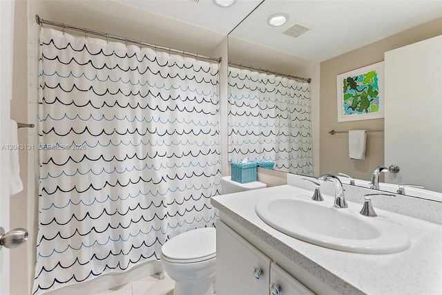 145 NE Edgewater Dr 4105, Hutchinson Island, FL 34996