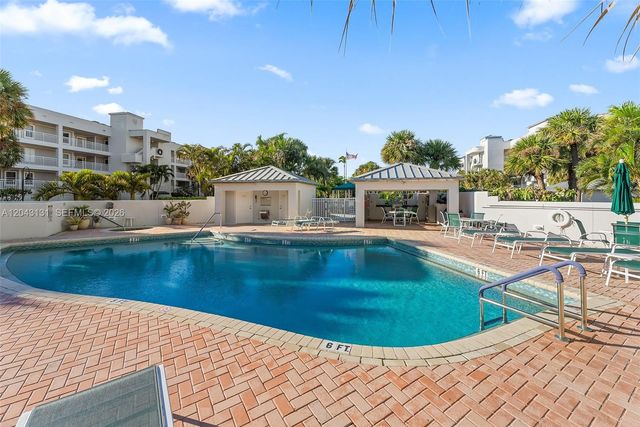 145 NE Edgewater Dr 4105, Hutchinson Island, FL 34996