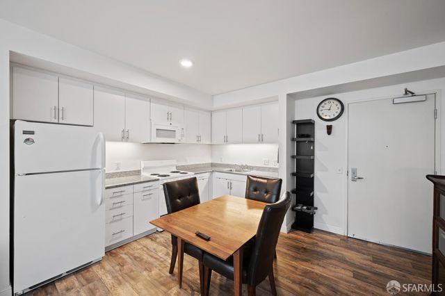 1400 Mission Street 212, San Francisco, CA 94103