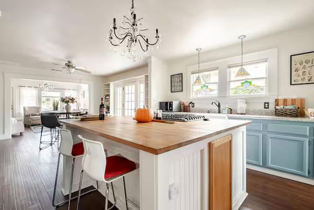 313 Pleasant St, Roseville, CA 95678