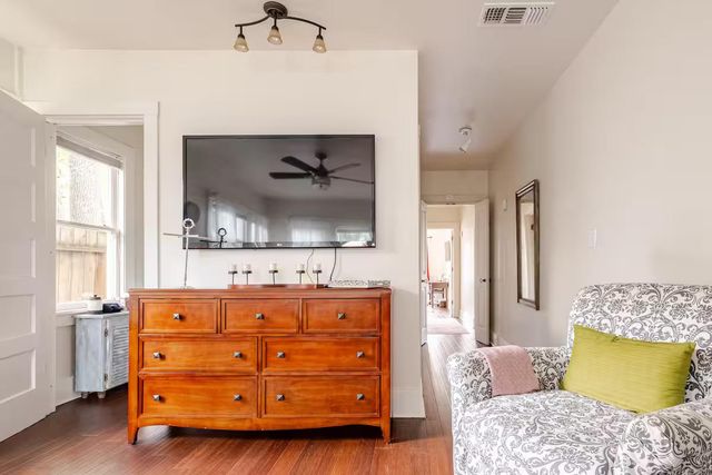 313 Pleasant St, Roseville, CA 95678