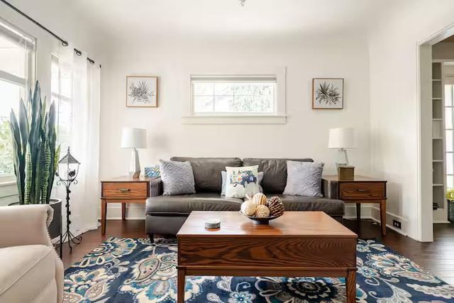 313 Pleasant St, Roseville, CA 95678