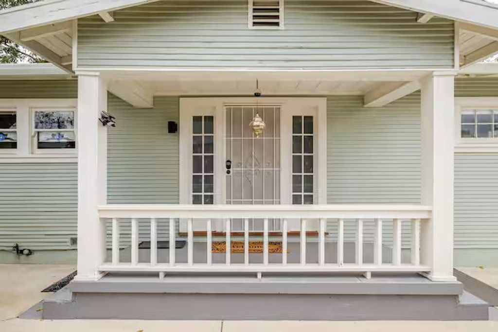 313 Pleasant St, Roseville, CA 95678