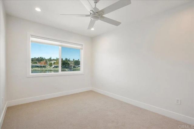 1498 La Linda Drive, San Marcos, CA 92078