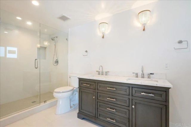 1498 La Linda Drive, San Marcos, CA 92078