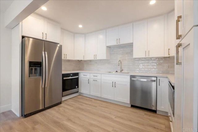 1498 La Linda Drive, San Marcos, CA 92078