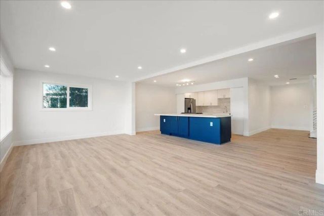 1498 La Linda Drive, San Marcos, CA 92078