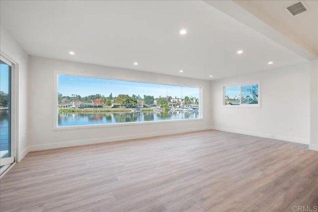 1498 La Linda Drive, San Marcos, CA 92078