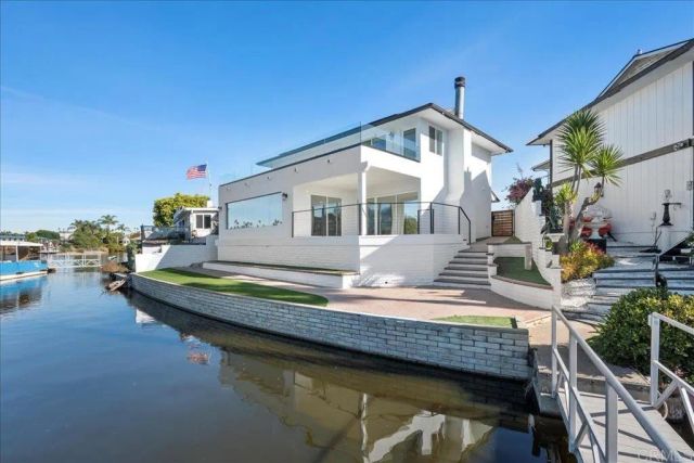 1498 La Linda Drive, San Marcos, CA 92078