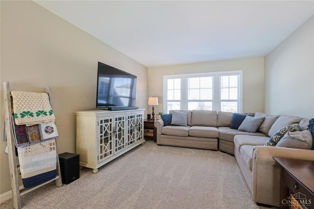 5007 Bogey Court, Lebanon, OH 45036