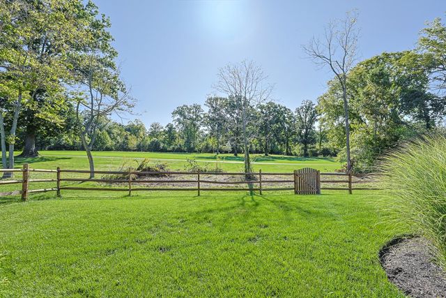 5007 Bogey Court, Lebanon, OH 45036
