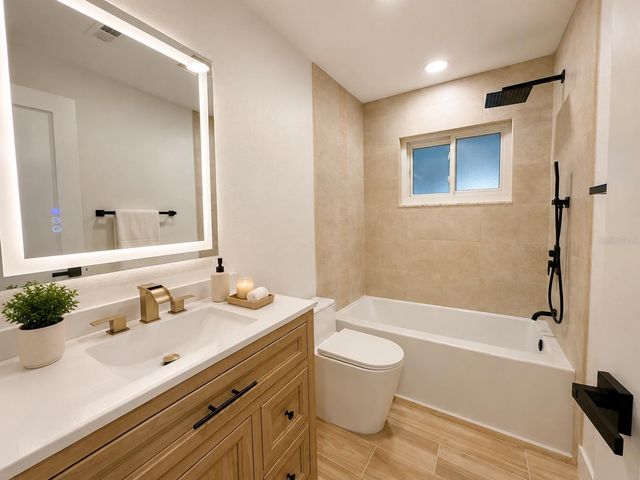 212 DRIFTWOOD PLACE, Palm Harbor, FL 34683