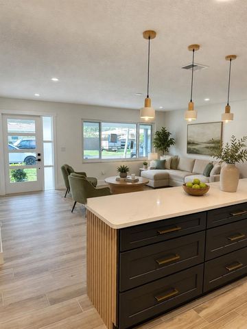 212 DRIFTWOOD PLACE, Palm Harbor, FL 34683