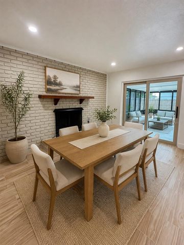 212 DRIFTWOOD PLACE, Palm Harbor, FL 34683