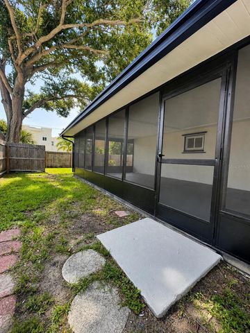 212 DRIFTWOOD PLACE, Palm Harbor, FL 34683